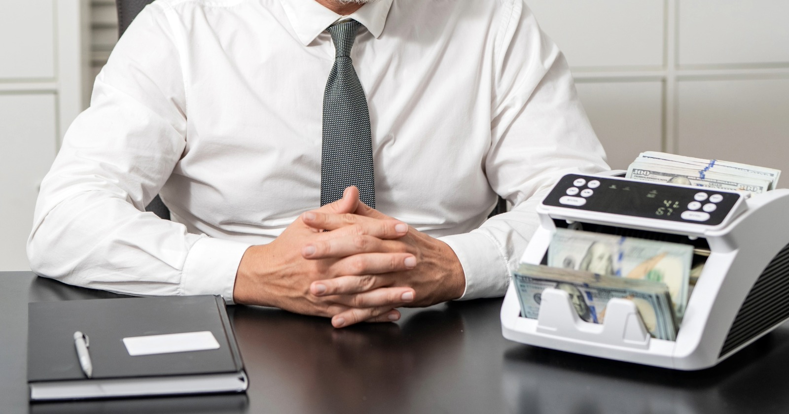 Who services a promissory note: escrow, third-party servicers, and doing it yourself