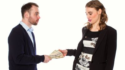 How to Write a Promissory Note for a $1,000 Loan to a Friend
