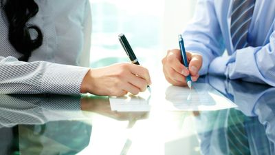 How to Add a Co-Signer to a Promissory Note