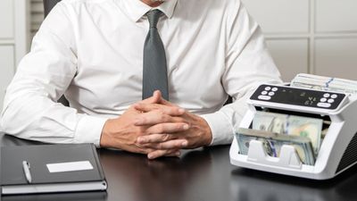 Who services a promissory note: escrow, third-party servicers, and doing it yourself